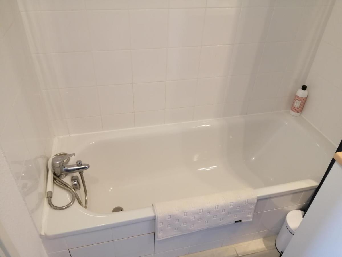 카르카손 Le Cocon De Marie,Piscine, Balcon, Parking Gratuit, Baignoire 아파트 외부 사진